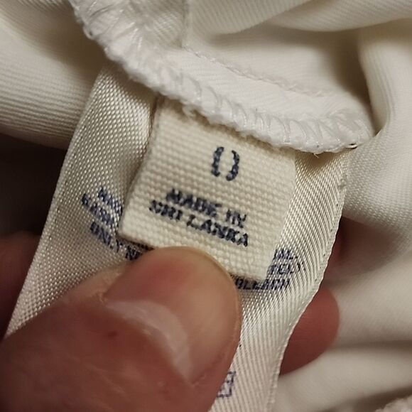 Lands' End Authentic Fit Sz 0 shorts Beige 100% Cotton Preppy Summer Beach wear - Picture 11 of 11